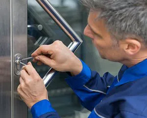 Community Locksmith Store Kansas City, MO 816-826-3082 - professional-locksmith